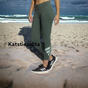 Adidas Women's Training Leggings High-rise  Pantalon Capri Green Size M Green Ox